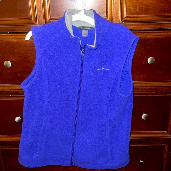 Like new vest! Eddie Bauer - Picture 1 of 5